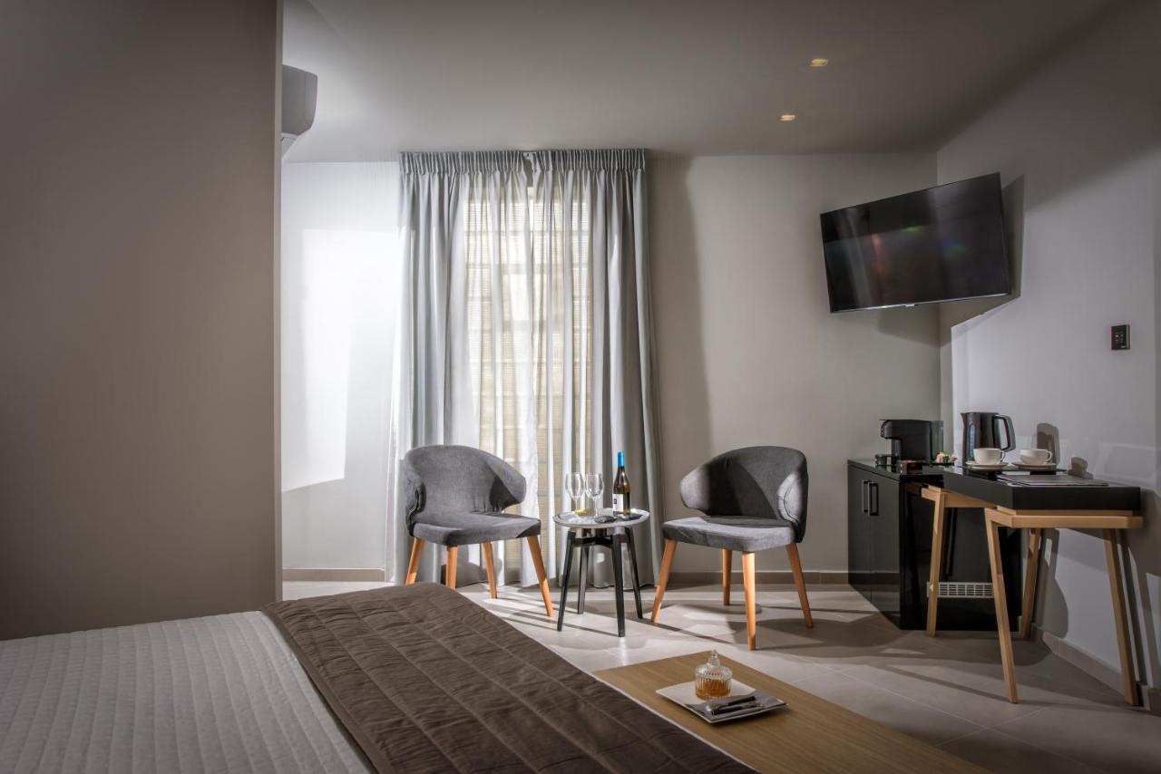 Lavris Aparthotel