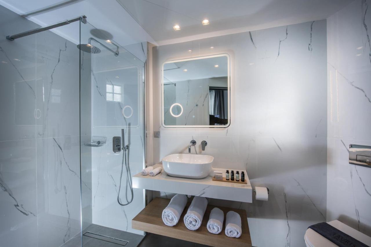 Aparthotel Lavris